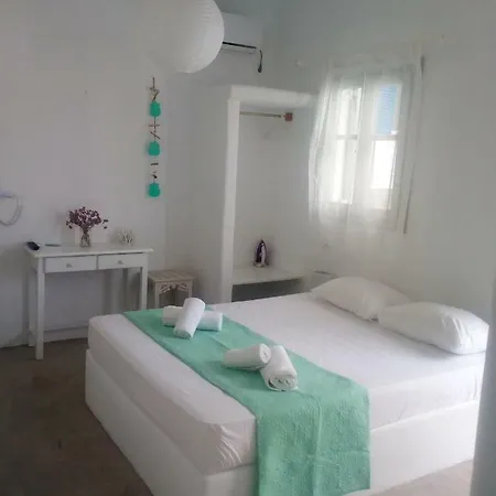 Thea Serifos 3* Livadákia