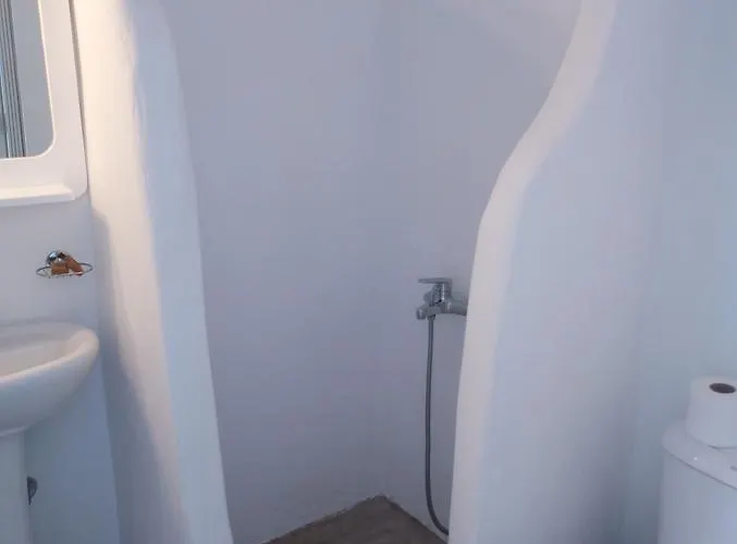 בית הארחה Thea Serifos Livadakia