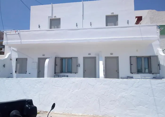 בית הארחה Thea Serifos